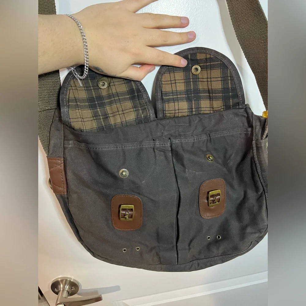 VTG DICE Summit Hansoft Laptop Messenger Crossybody Bag Adjustable Strap+ 2 Pins